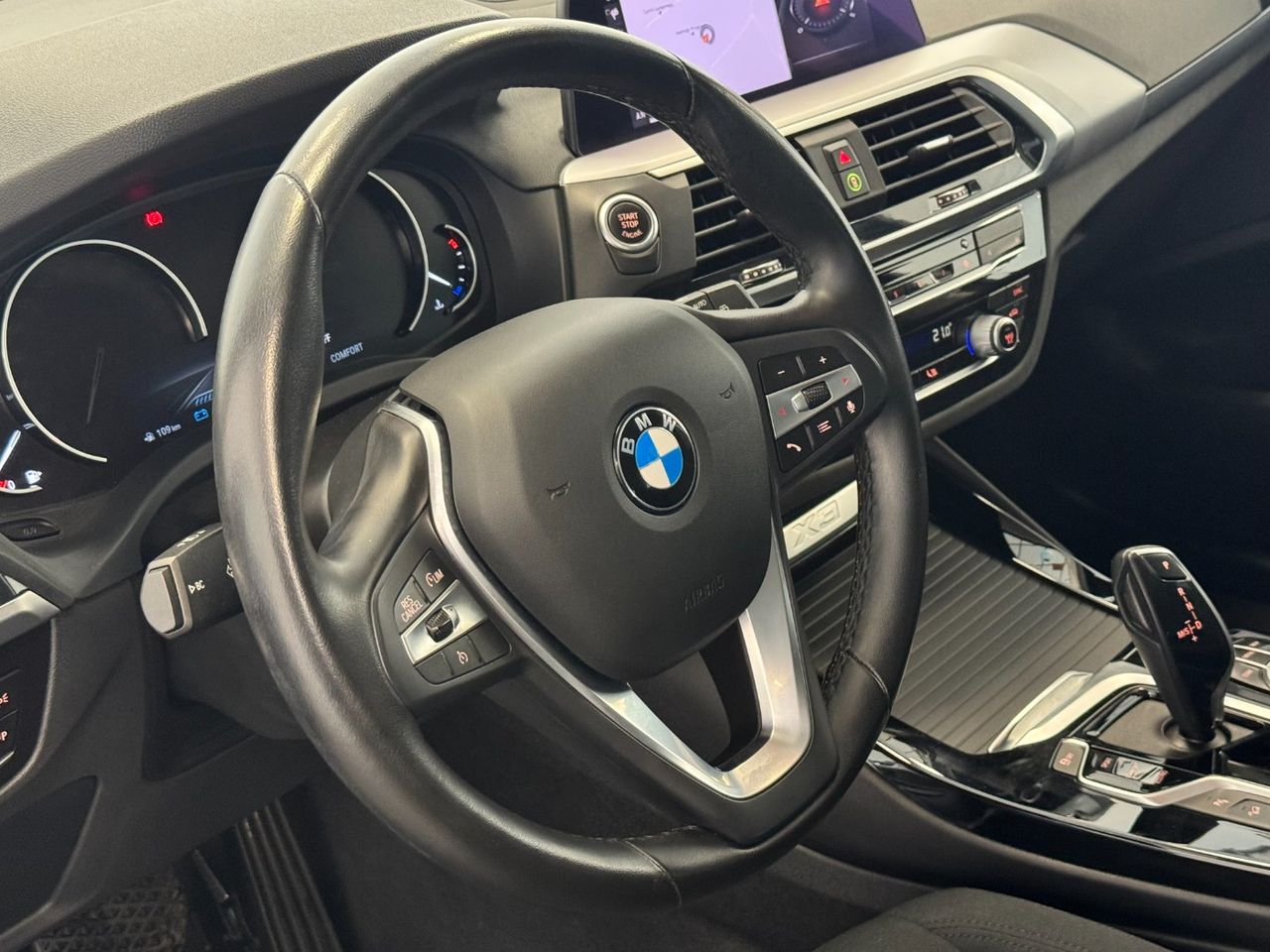 BMW X3 XDRIVE 20D foto 22