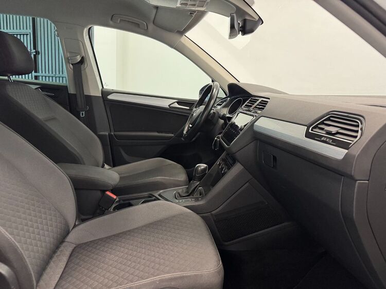 Volkswagen Tiguan ADVANCE foto 28