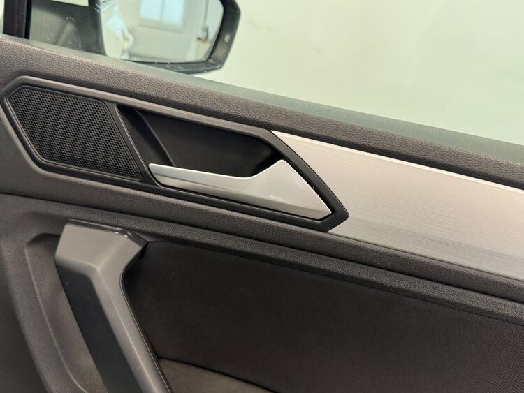 Volkswagen Tiguan ADVANCE foto 29