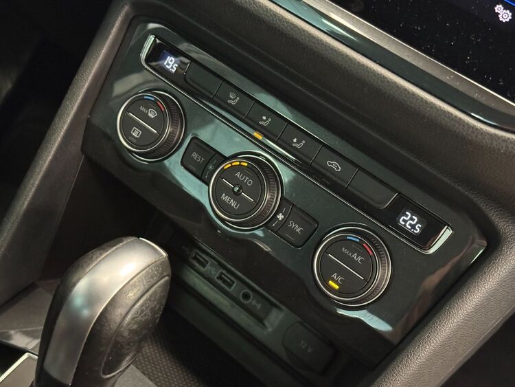 Volkswagen Tiguan ADVANCE foto 35