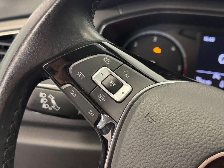 Volkswagen T-Roc ADVANCE foto 19