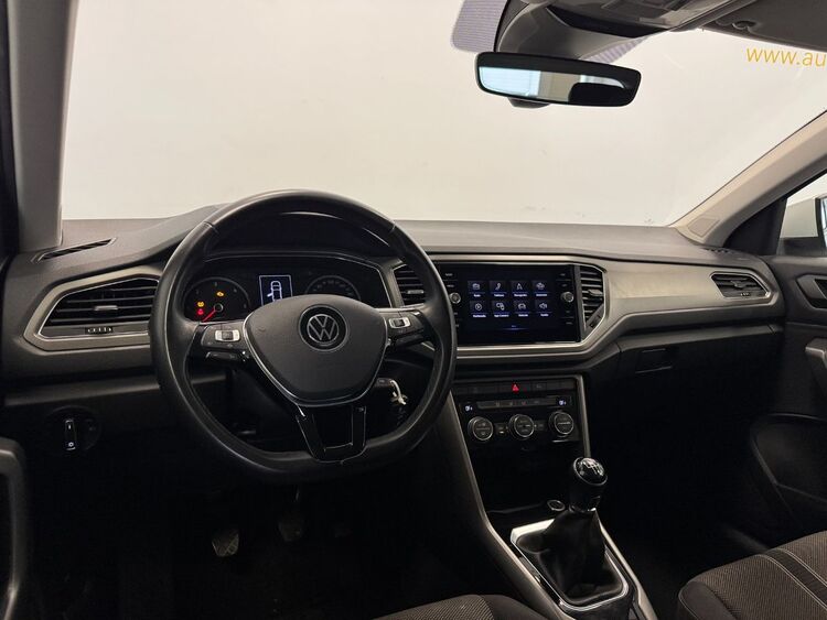 Volkswagen T-Roc ADVANCE foto 9