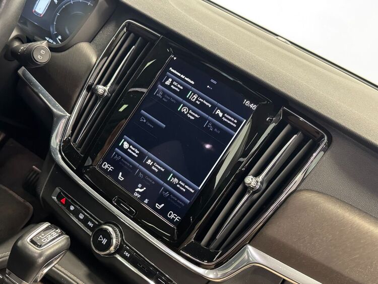 Volvo V90 CROSS COUNTRY foto 30