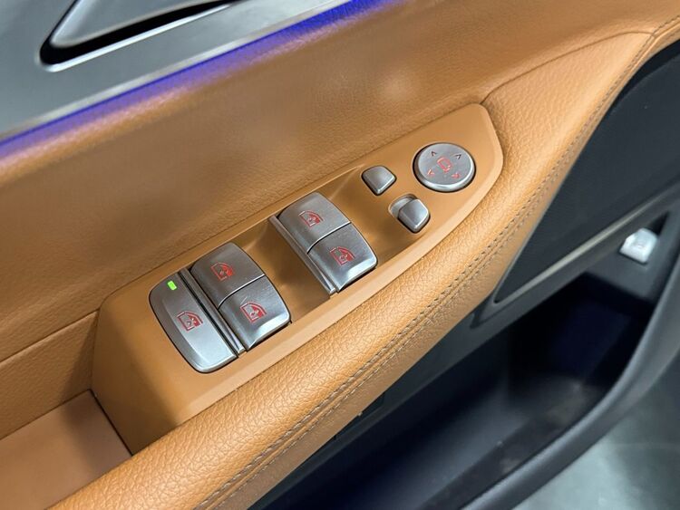 BMW Serie 7 XDRIVE 30D M foto 16