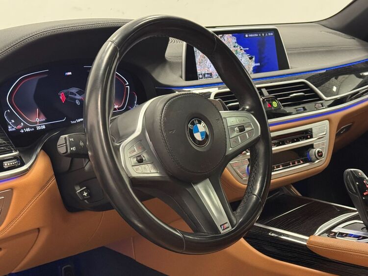 BMW Serie 7 XDRIVE 30D M foto 23