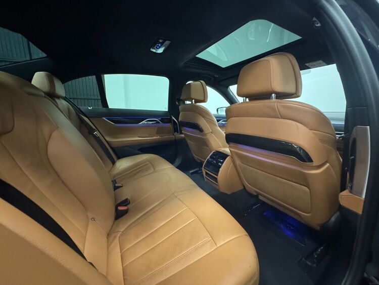 BMW Serie 7 XDRIVE 30D M foto 49