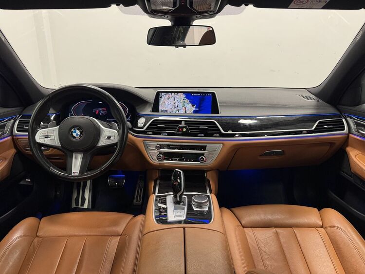 BMW Serie 7 XDRIVE 30D M foto 10