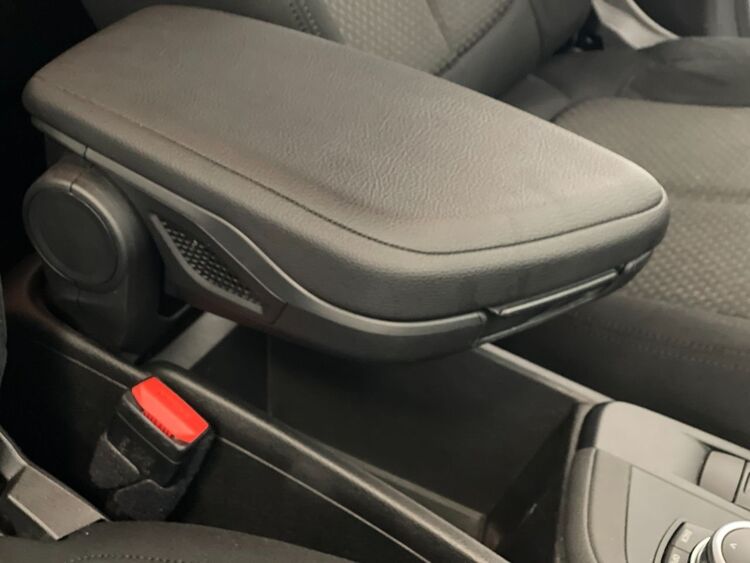 BMW X1 SDRIVE 18D foto 42