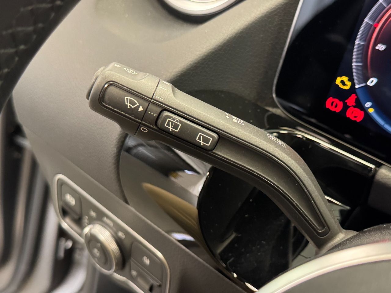 Mercedes GLA 200 miniatura 21