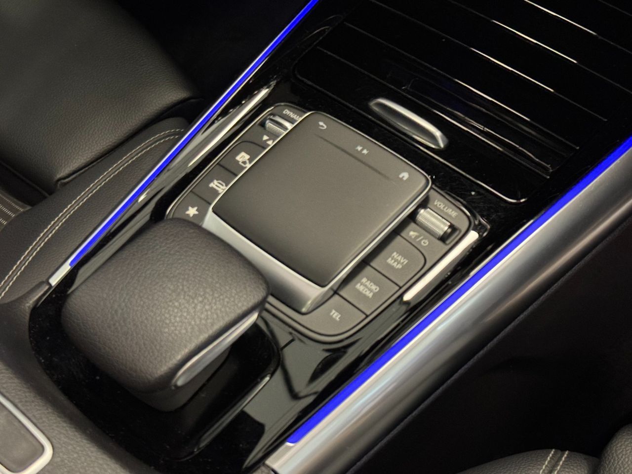 Mercedes GLA 200 foto 41