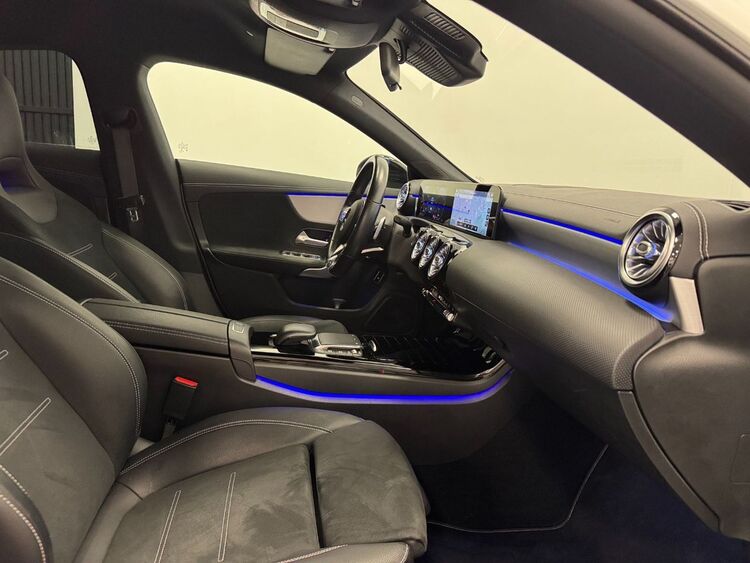 Mercedes CLA AMG foto 31