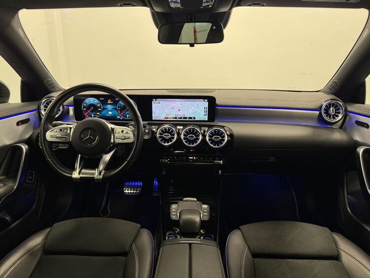 Mercedes CLA AMG foto 10