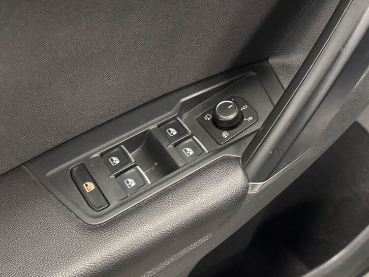 Volkswagen Tiguan R-LINE foto 16