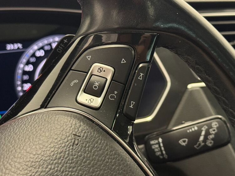 Volkswagen Tiguan R-LINE foto 25
