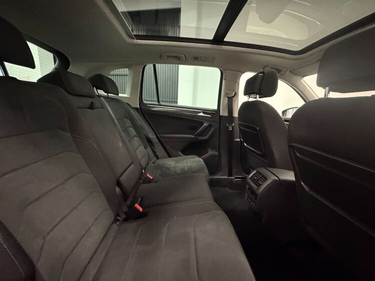 Volkswagen Tiguan R-LINE foto 44
