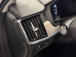 Volvo V90 CROSS COUNTRY miniatura 17