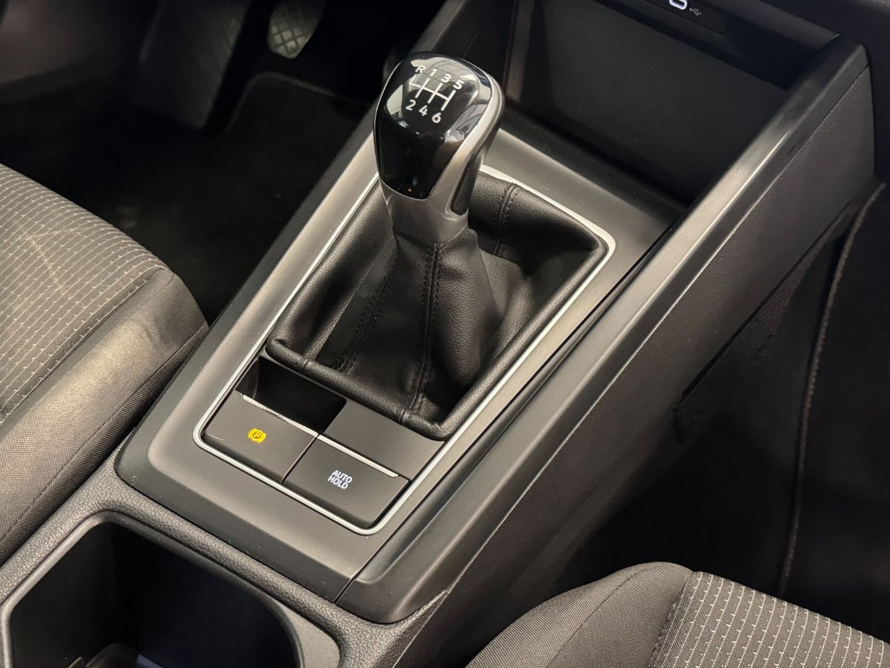 Volkswagen Golf VARIANT miniatura 32