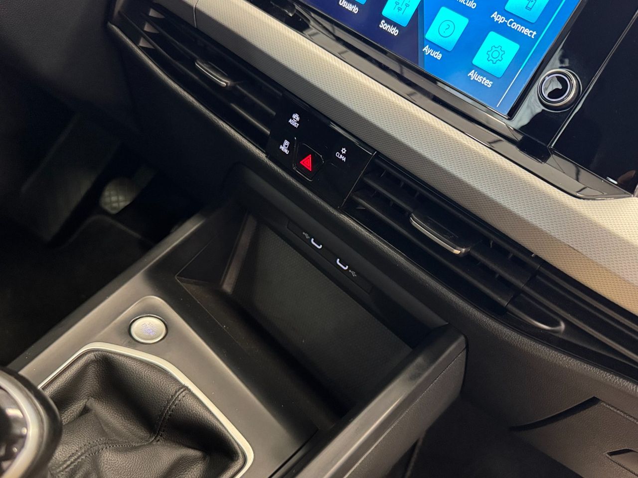 Volkswagen Golf VARIANT foto 31