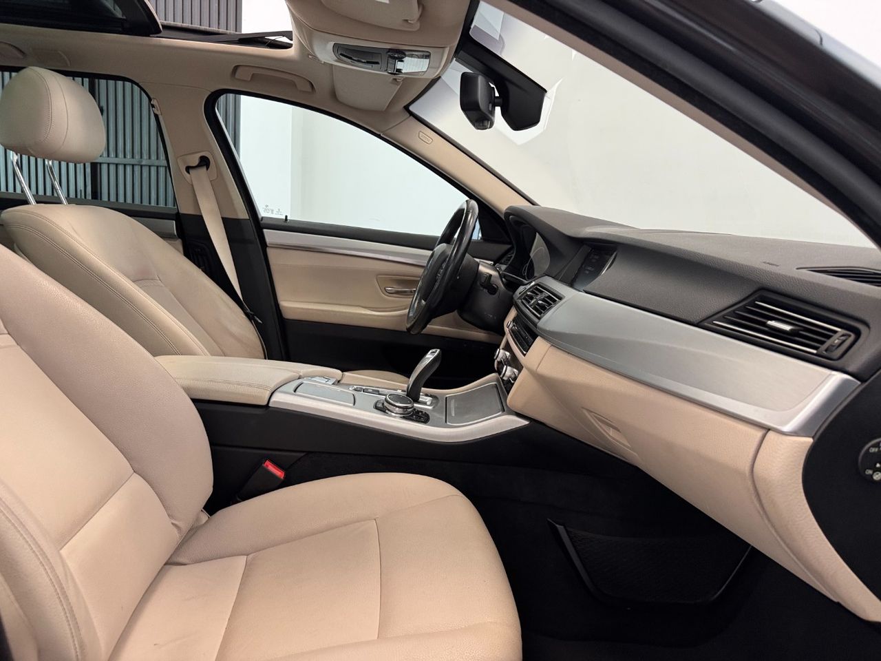 BMW Serie 5 530D miniatura 27