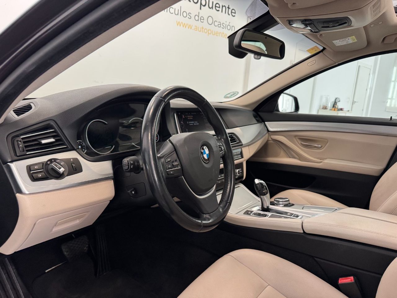 BMW Serie 5 530D foto 14