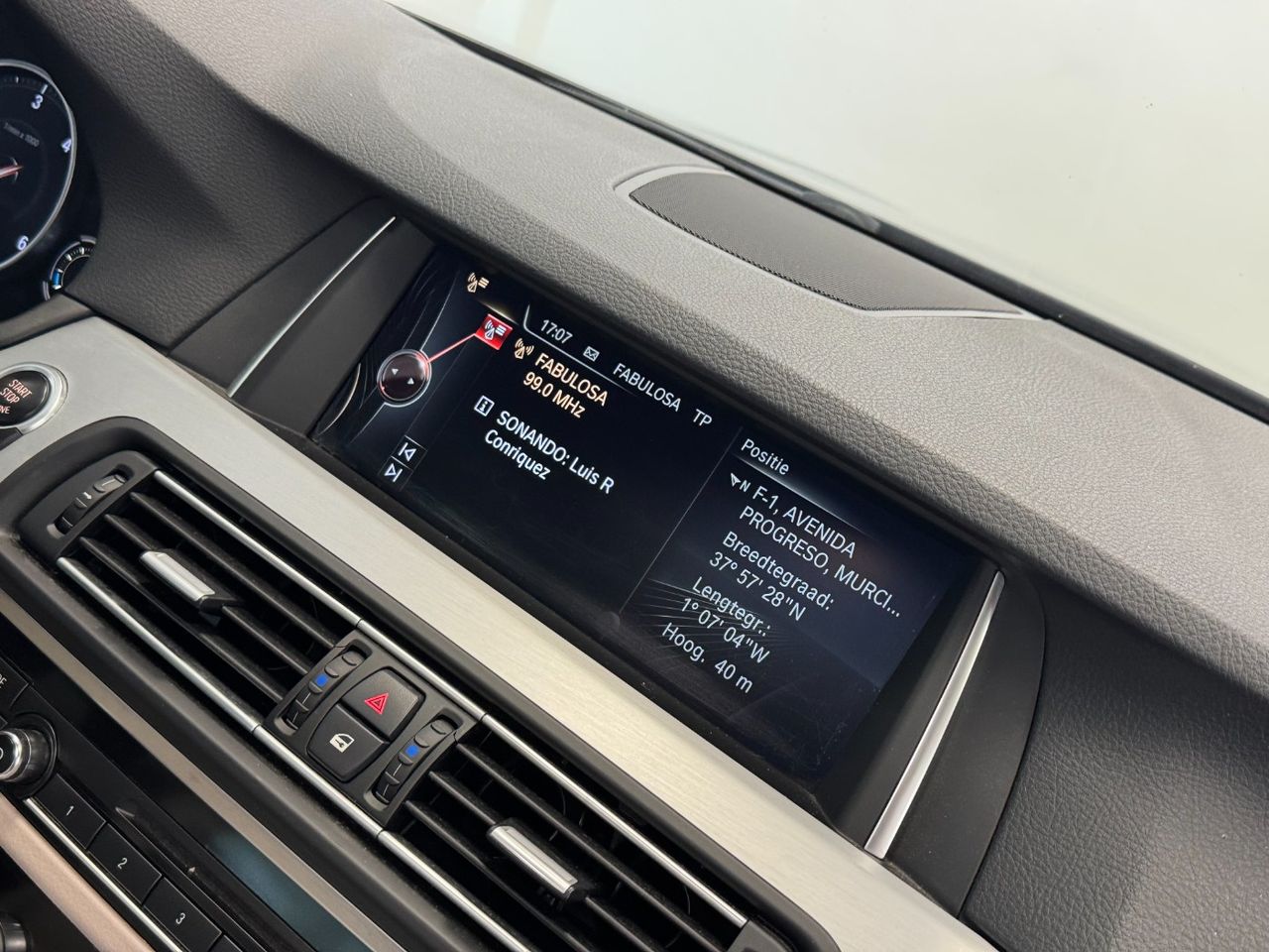 BMW Serie 5 530D foto 30