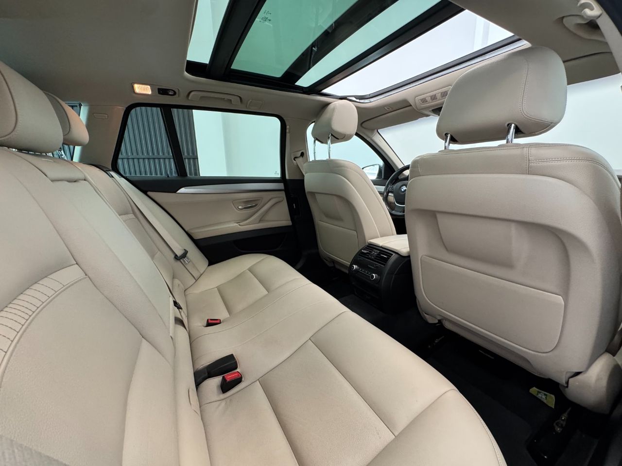 BMW Serie 5 530D foto 44