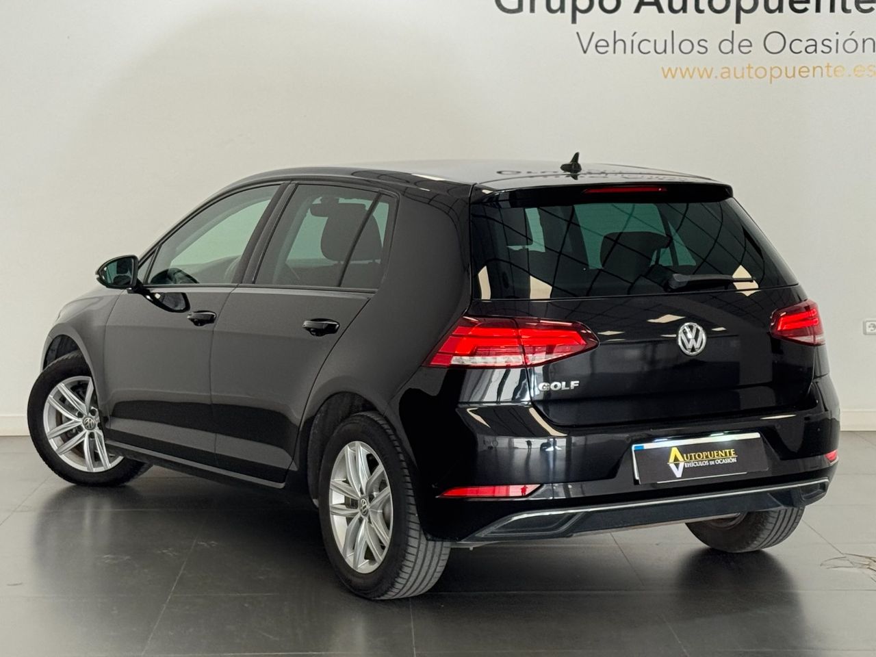 Volkswagen Golf ADVANCE miniatura 5