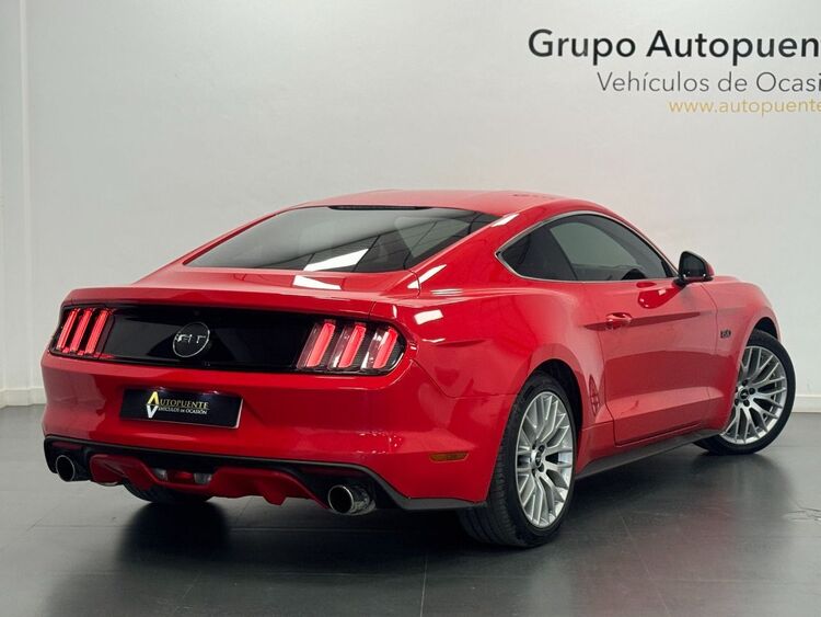 Ford Mustang GT foto 4