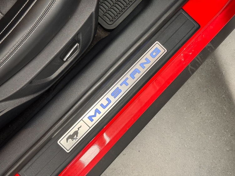Ford Mustang GT foto 33
