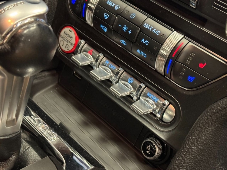 Ford Mustang GT foto 42