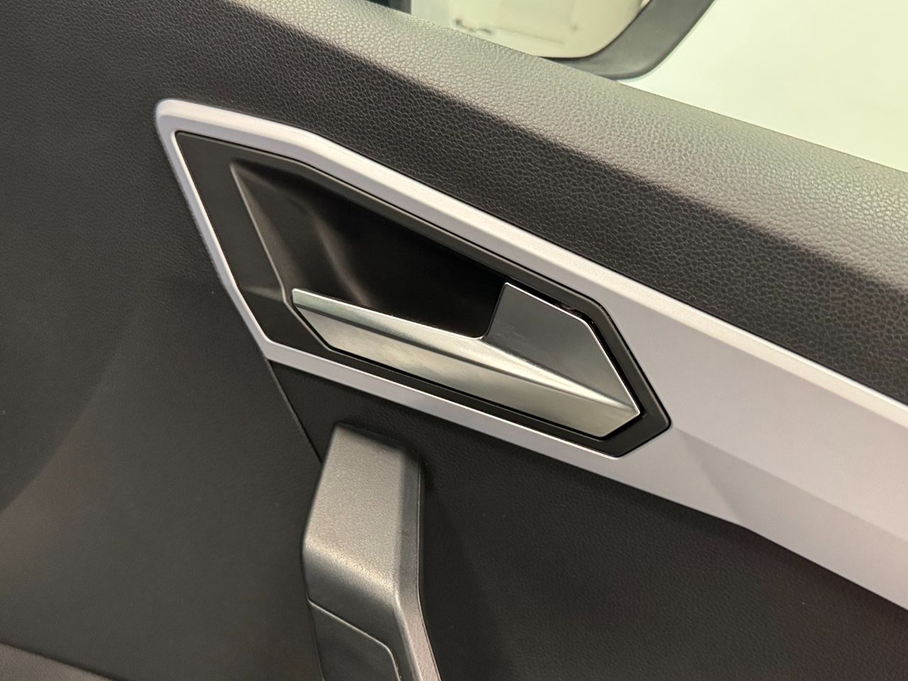 Seat Arona FR miniatura 28
