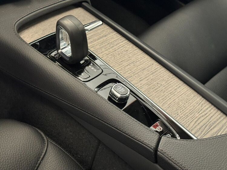 Volvo V90 CROSS COUNTRY foto 26