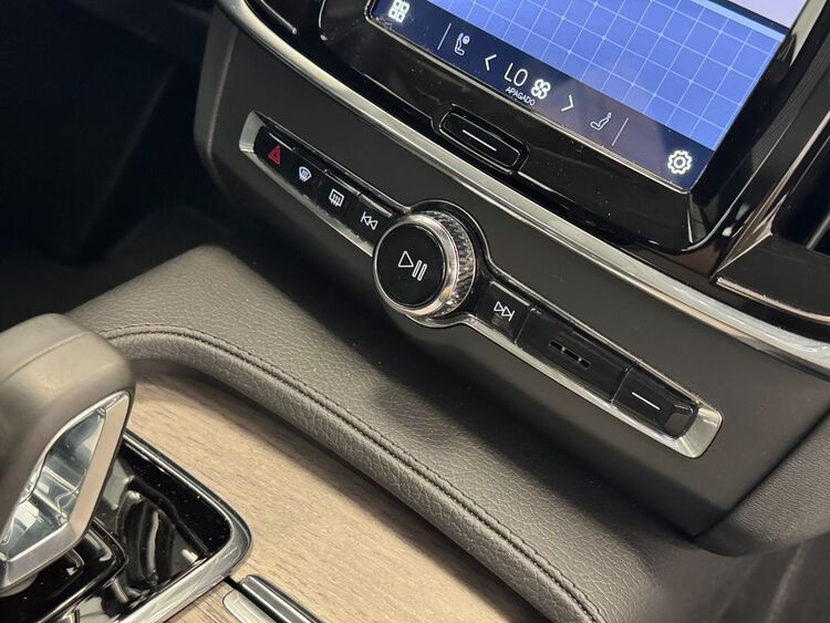 Volvo V90 CROSS COUNTRY foto 37