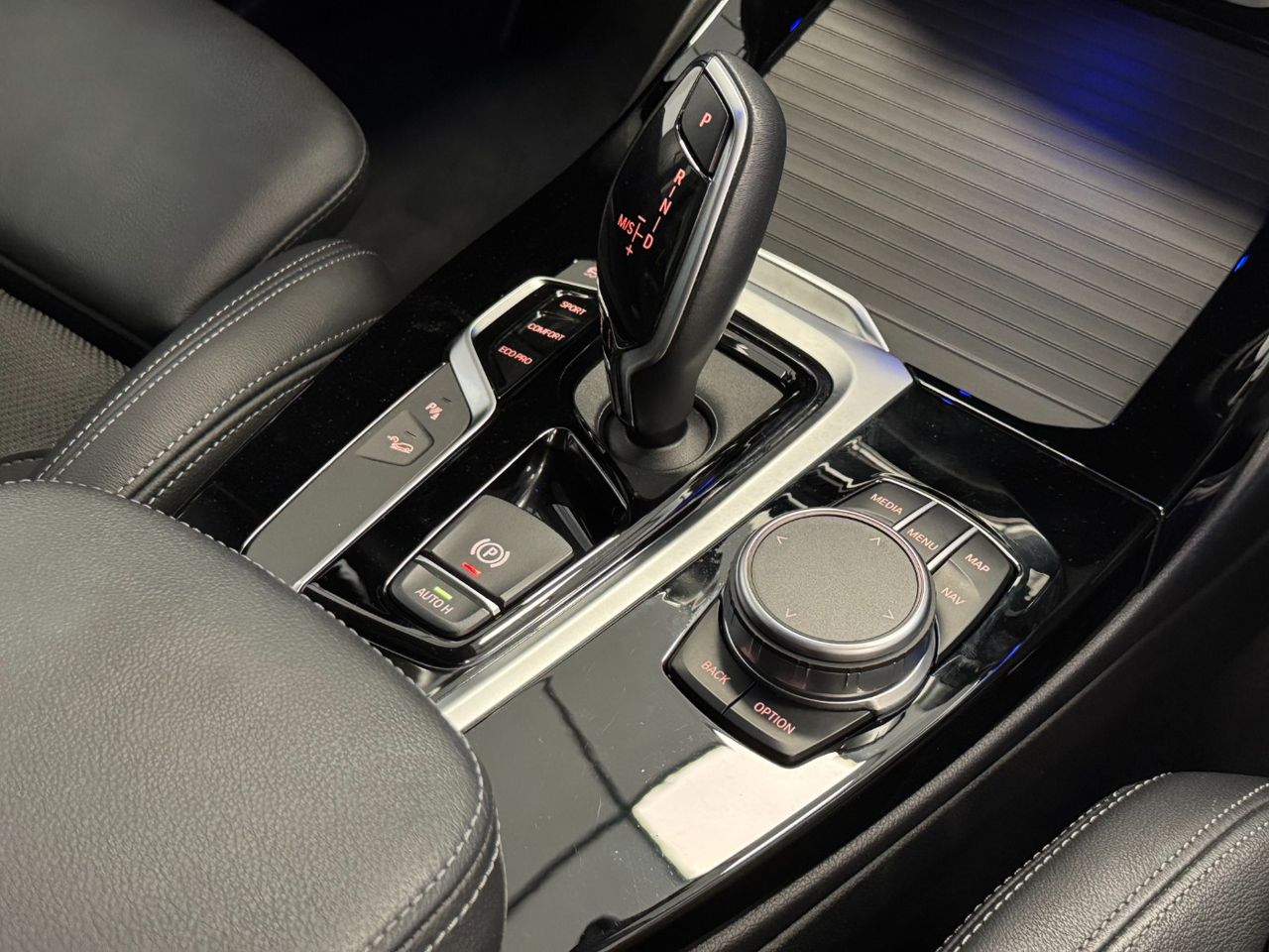 BMW X3 XDRIVE XLINE foto 44