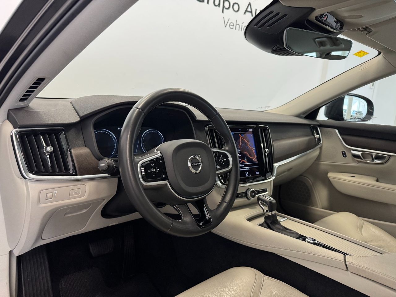 Volvo V90 D5 miniatura 8