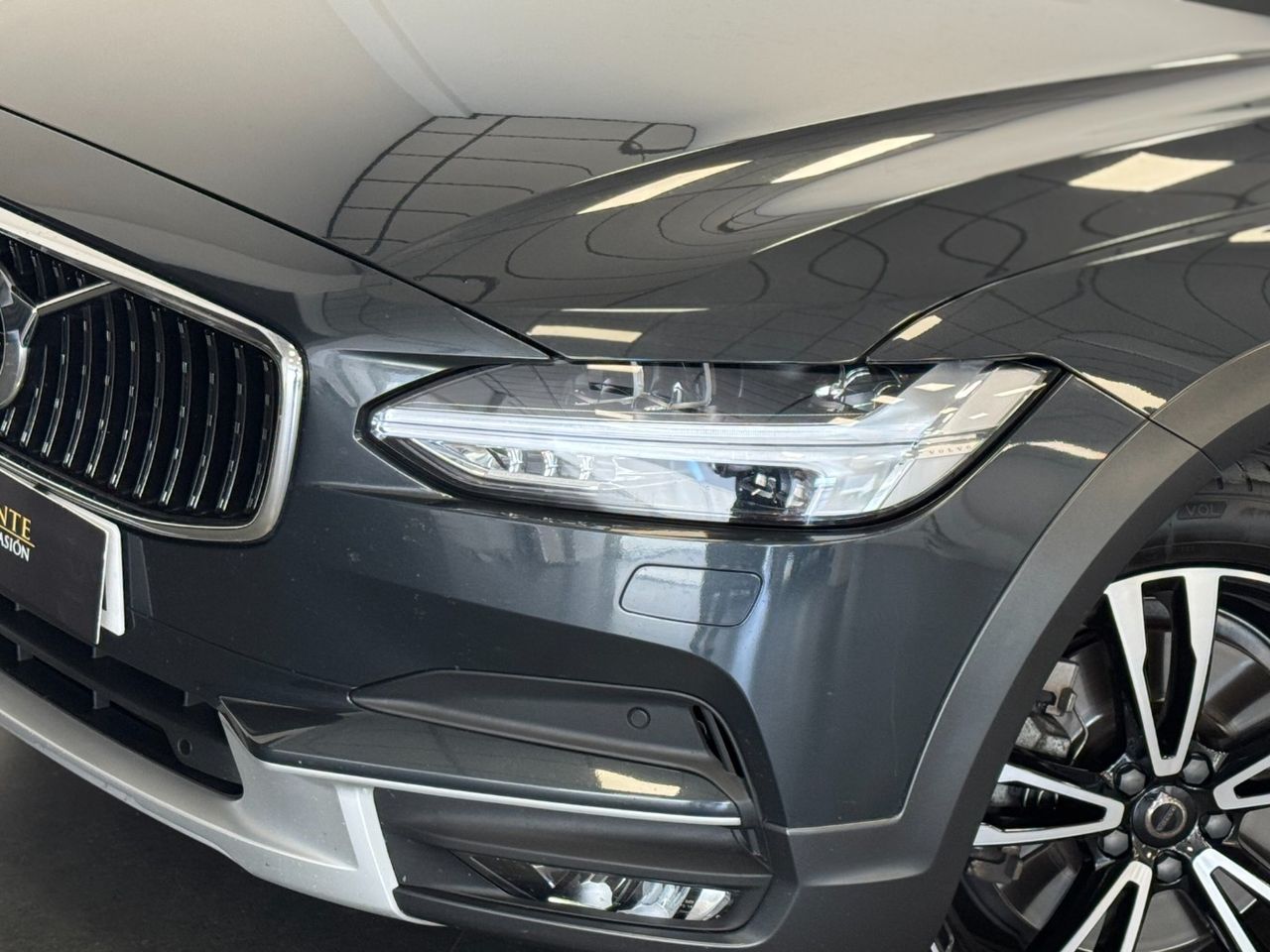 Volvo V90 D5 foto 44