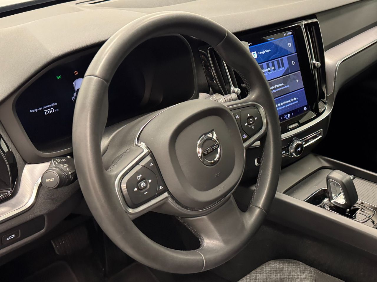 Volvo V60 CORE AUTO miniatura 19