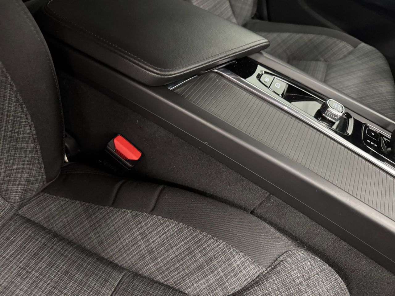 Volvo V60 CORE AUTO miniatura 37