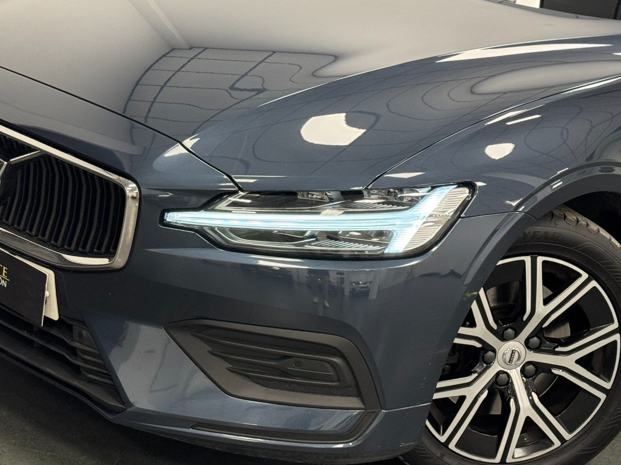 Volvo V60 CORE AUTO foto 42