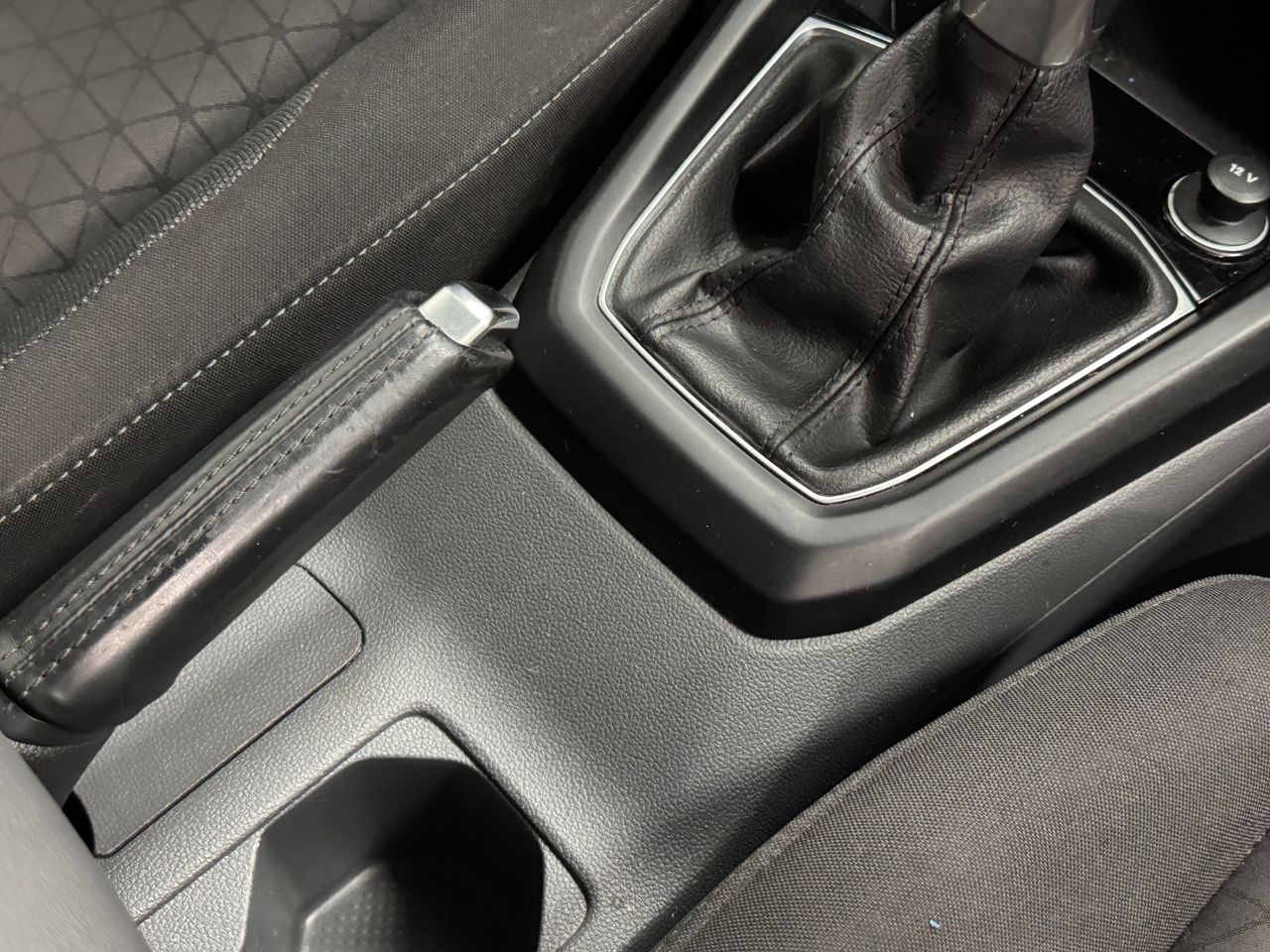 Volkswagen T-Cross ADVANCE miniatura 31