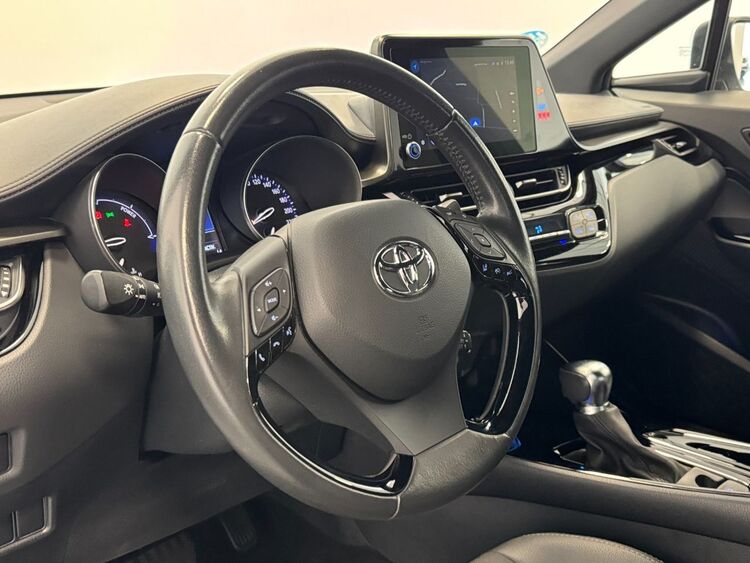 Toyota C-HR ADVANCE foto 21