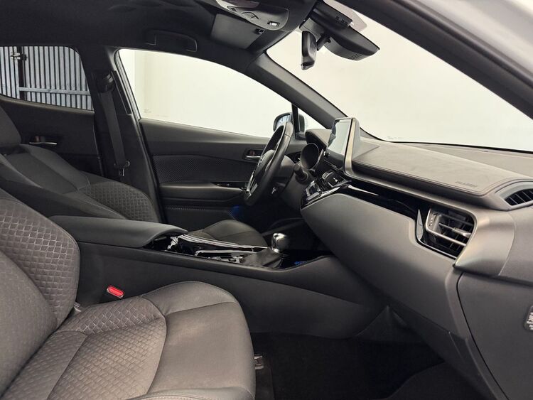Toyota C-HR ADVANCE foto 31