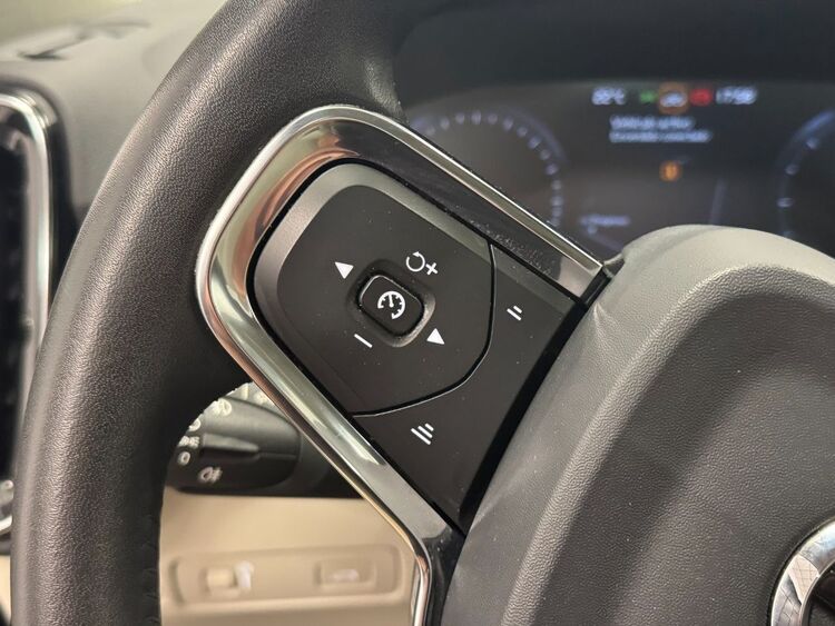 Volvo XC40 INSCRIPTION foto 23