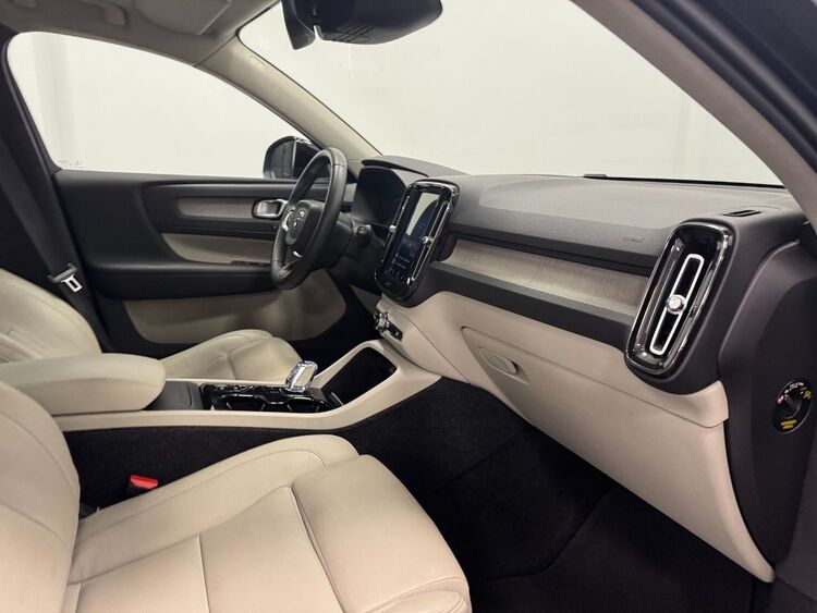 Volvo XC40 INSCRIPTION foto 29