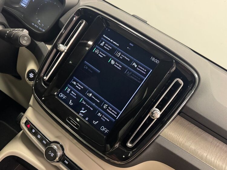 Volvo XC40 INSCRIPTION foto 35