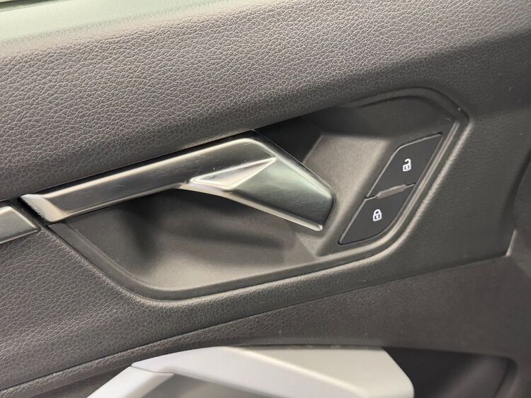 Audi Q3 ADVANCED foto 12