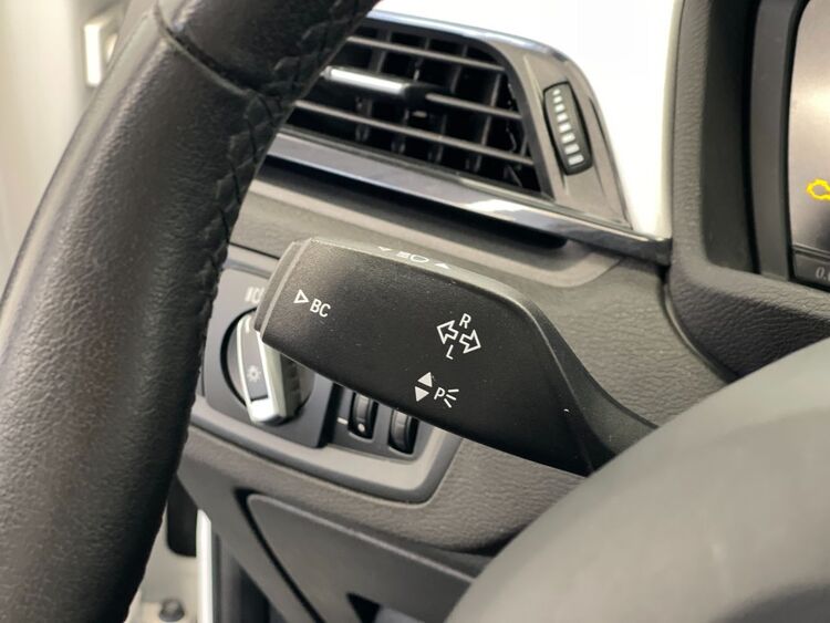 BMW X1 SDRIVE 18D foto 22