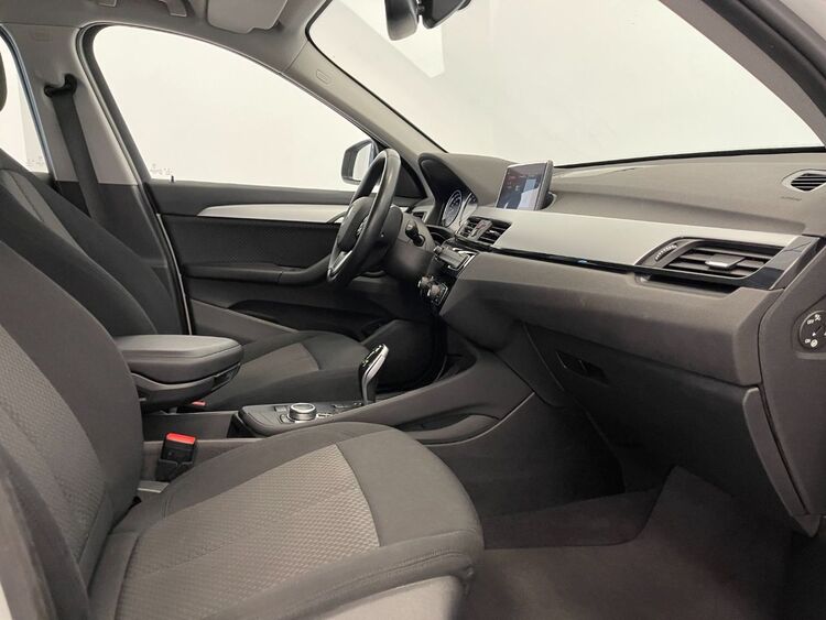 BMW X1 SDRIVE 18D foto 31