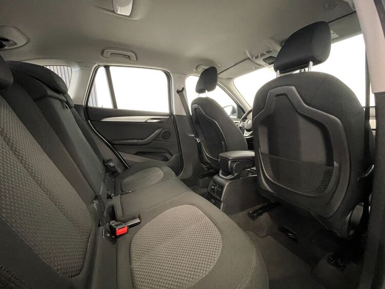 BMW X1 SDRIVE 18D foto 45