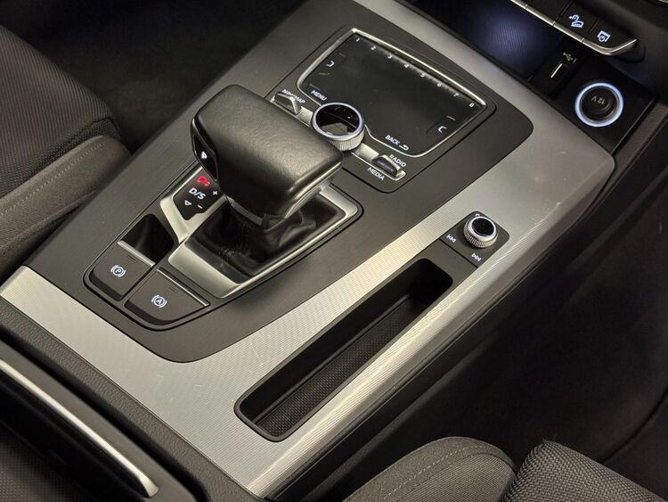 Audi Q5 35TDI S LINE foto 44